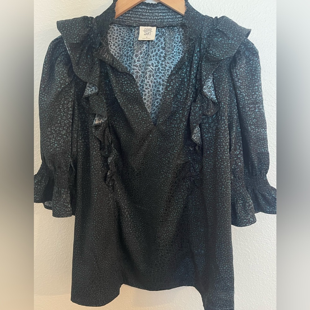 EUC Matilda Jane Good Hart blouse